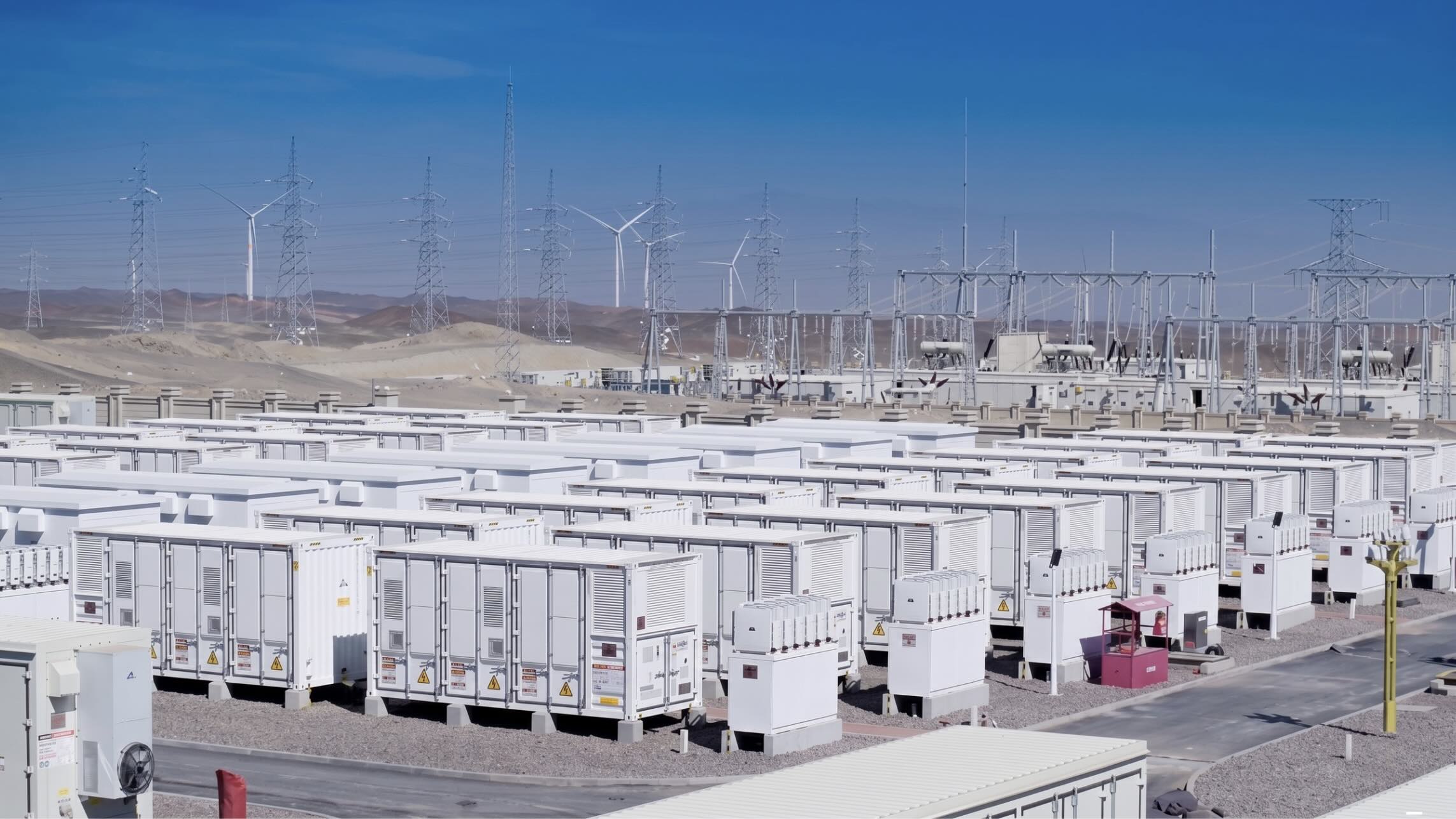 Ổn Định Lưới Điện Mùa Nóng Với Công Nghệ Grid Forming Huawei